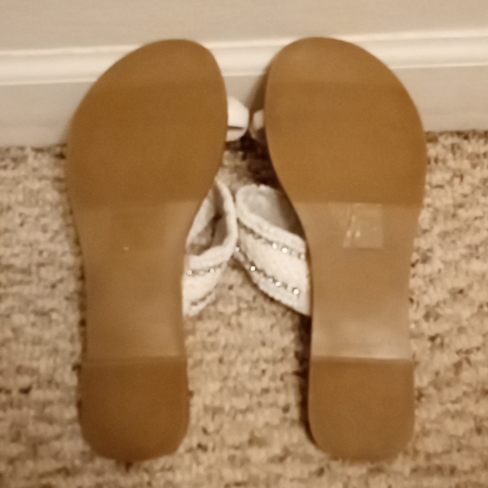 Soda Faux Leather and Rhinestone Sandals Size 7 - Picture 3 of 4
